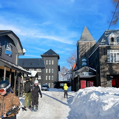 Hotel Madarao Iiyama Екстериор снимка