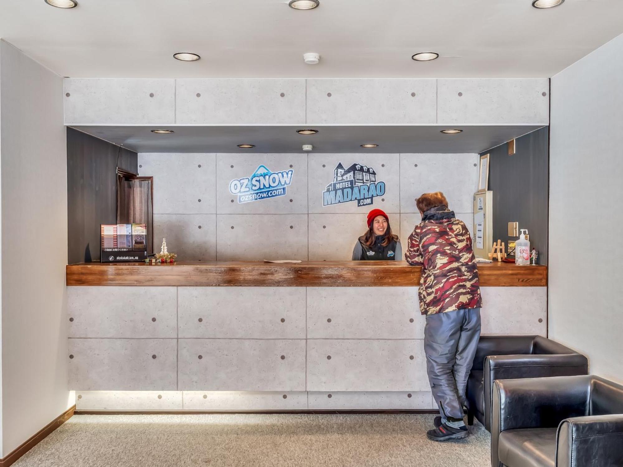 Hotel Madarao Iiyama Екстериор снимка